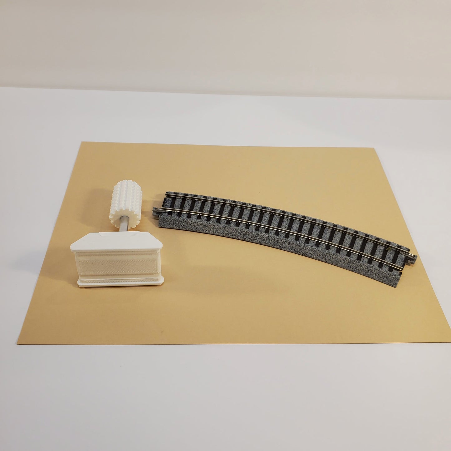 N Scale Track Cleaner Tool – 3D-Printed with 5 Reusable Pads & Instructions | Reliable Layout Maintenance