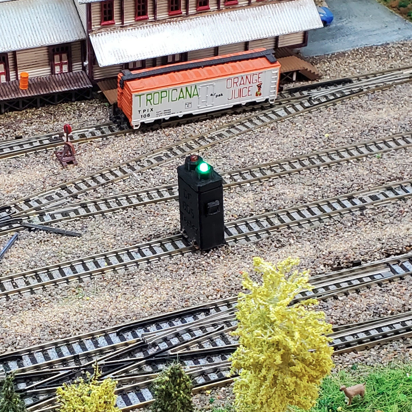 N Scale Lighted Track Tester – For DC & DCC Trains | Check Rail Power, Shorts & Direction