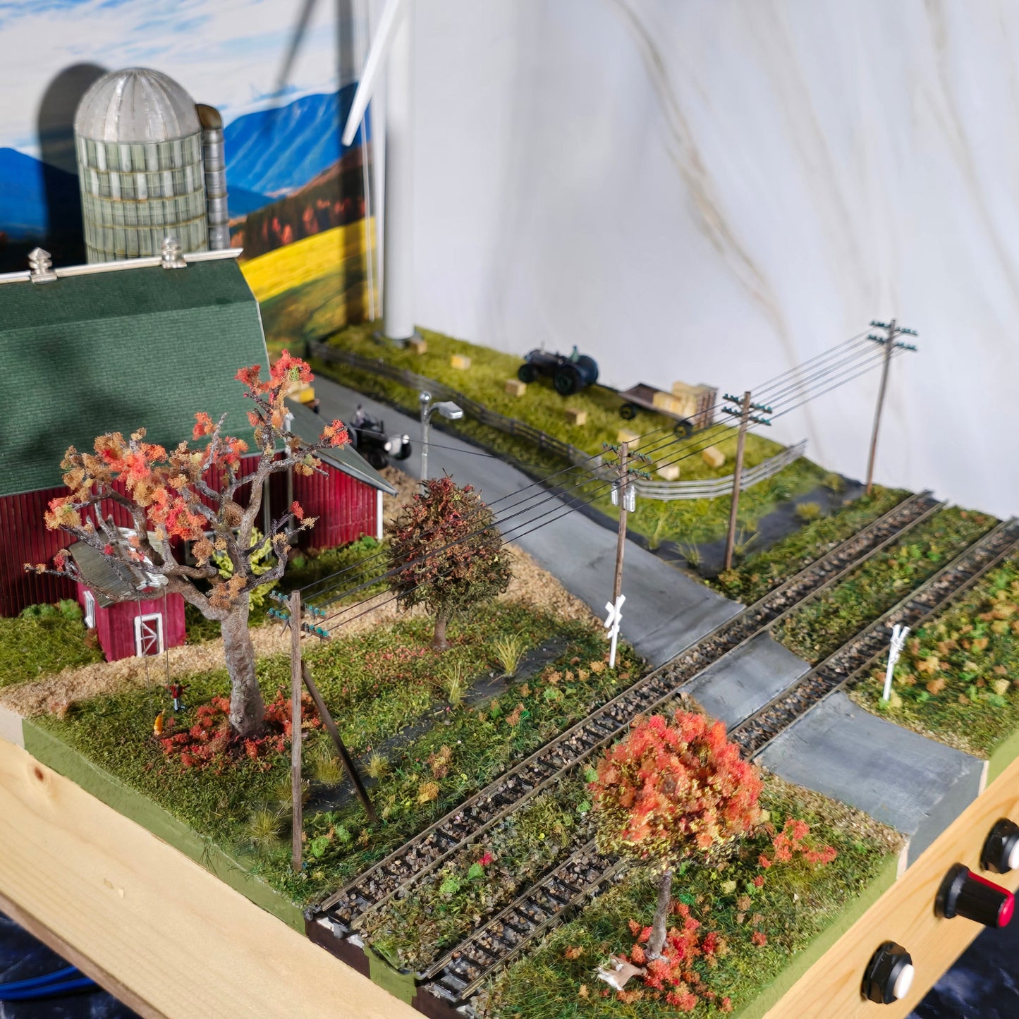 Miniature Monday Special Custom Wind Turbine Diorama – Motorized Farm Scene with Lighting & Kato Track Integration