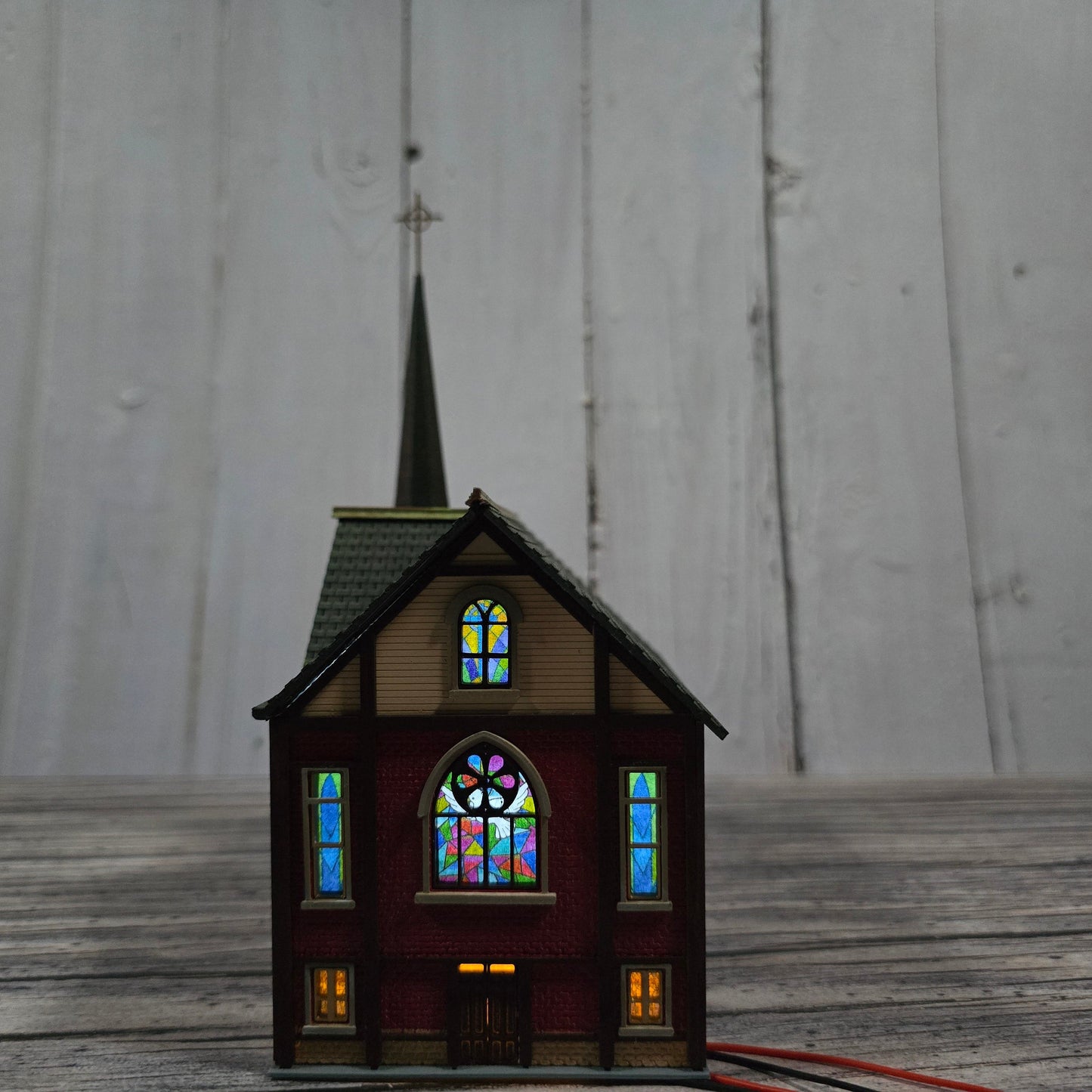 N Scale Trinity Church Building Kit – Includes Stained Glass Windows for Dioramas & Model Train Layouts