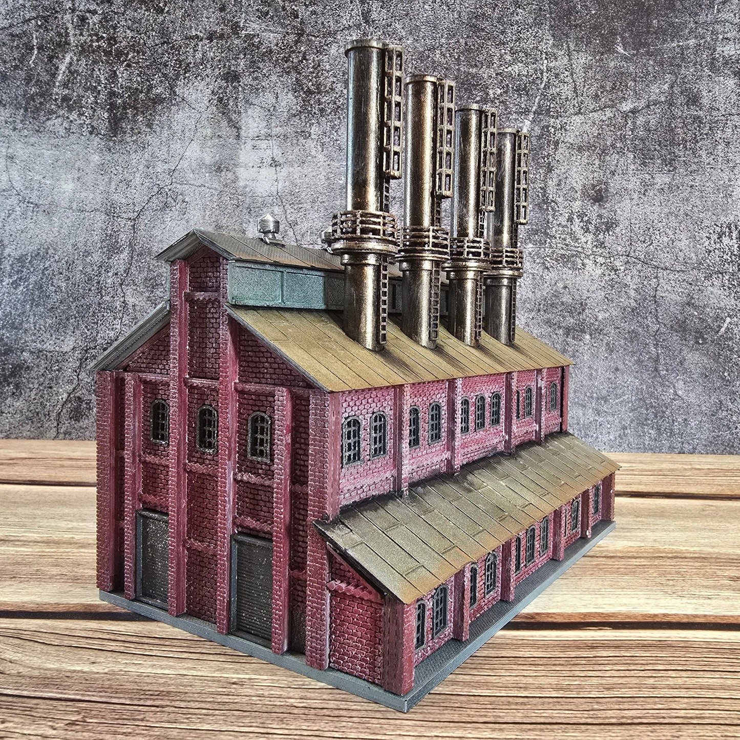 N Scale – Ready-Built Power Plant with Lights | Handcrafted Diorama Building