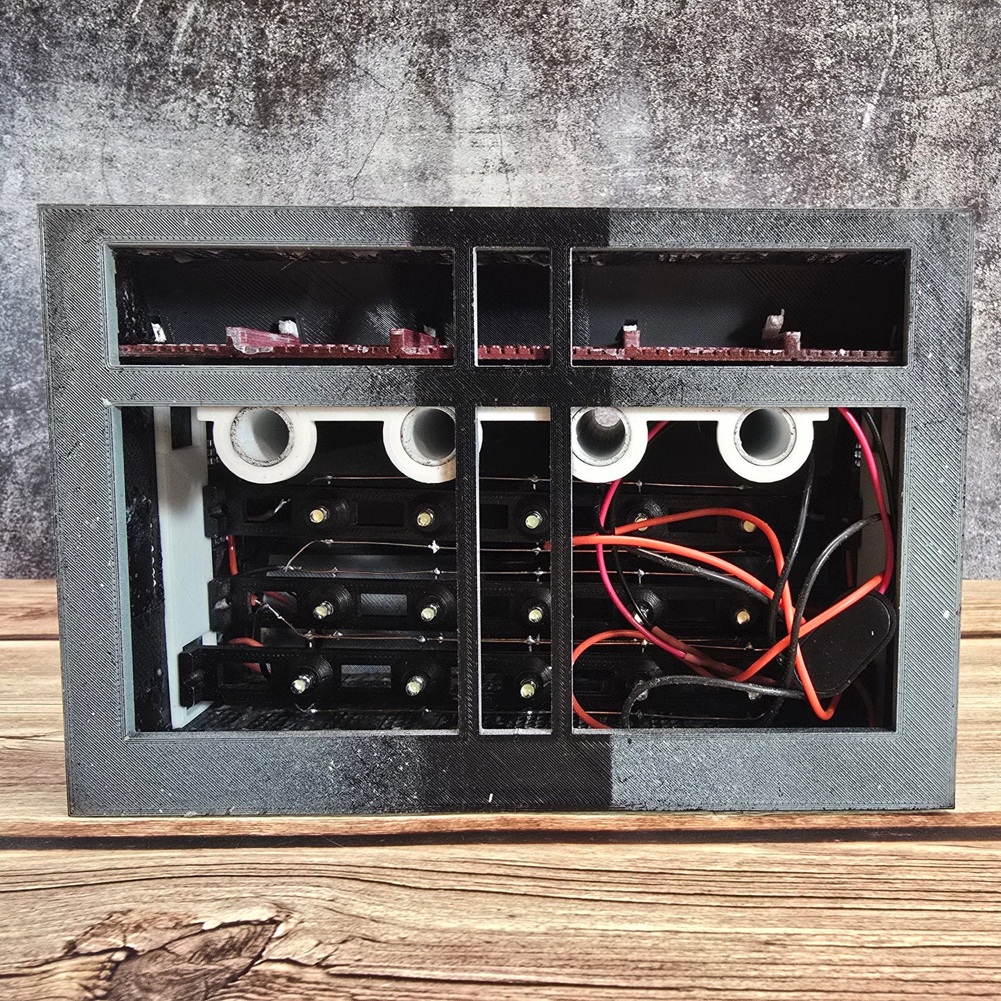 N Scale – Ready-Built Power Plant with Lights | Handcrafted Diorama Building