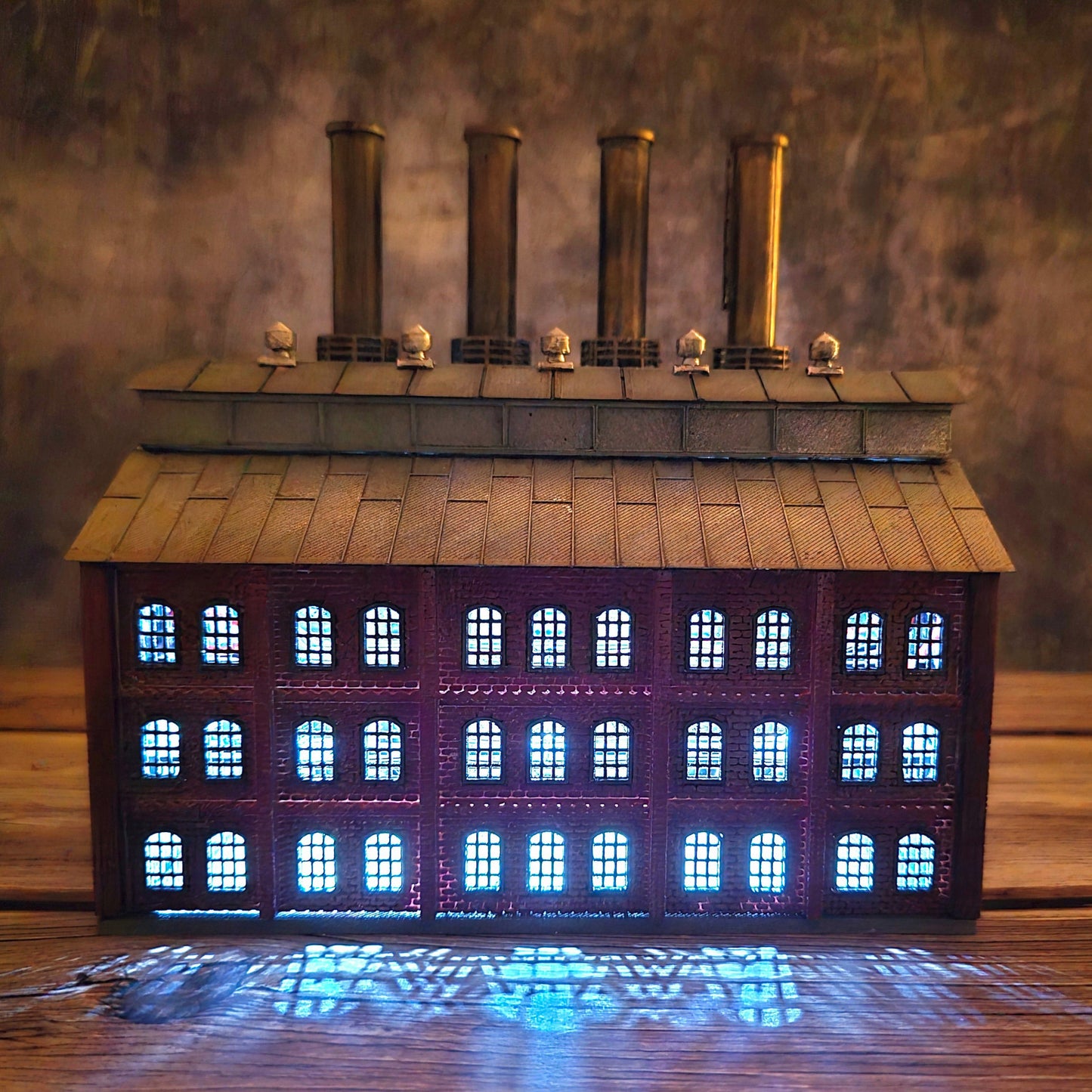 N Scale – Ready-Built Power Plant with Lights | Handcrafted Diorama Building