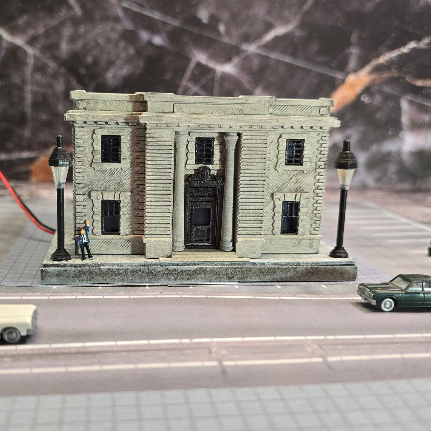 N Scale Historic Meriden Post Office (1909) – Ready-Built Beaux-Arts Miniature for Model Railroad Layouts & Dioramas