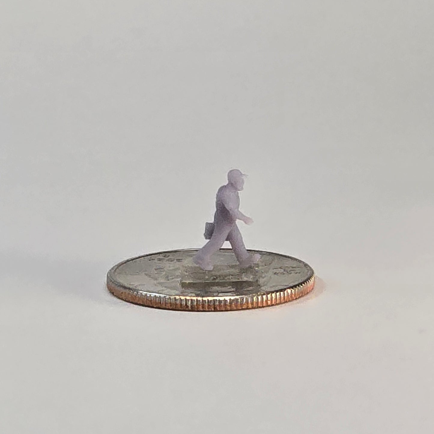 N Scale Mechanic with Toolbox – 12mm Industrial Scene Figure