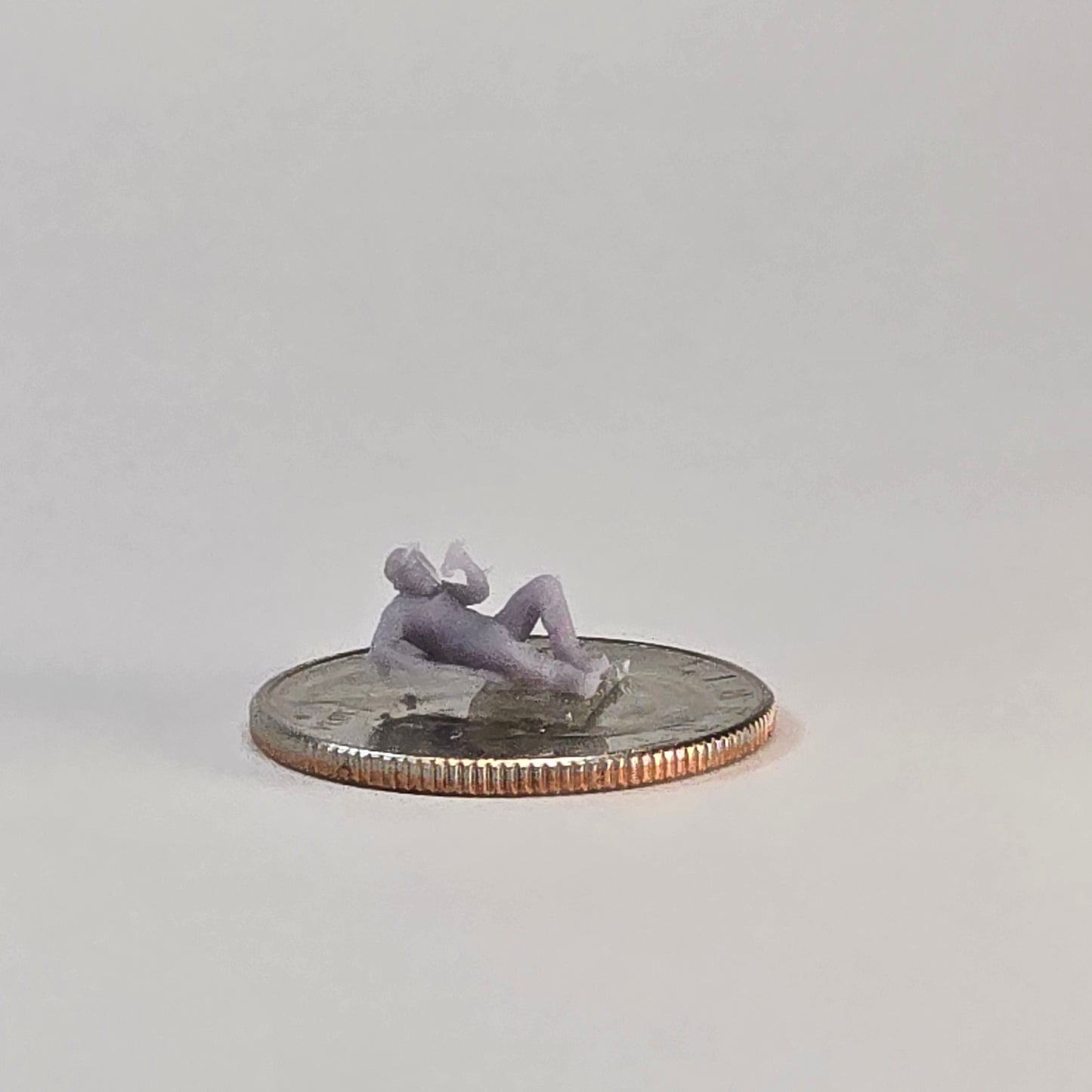 N Scale Mechanic on Creeper – 12mm Under-Vehicle Repair Miniature Figure