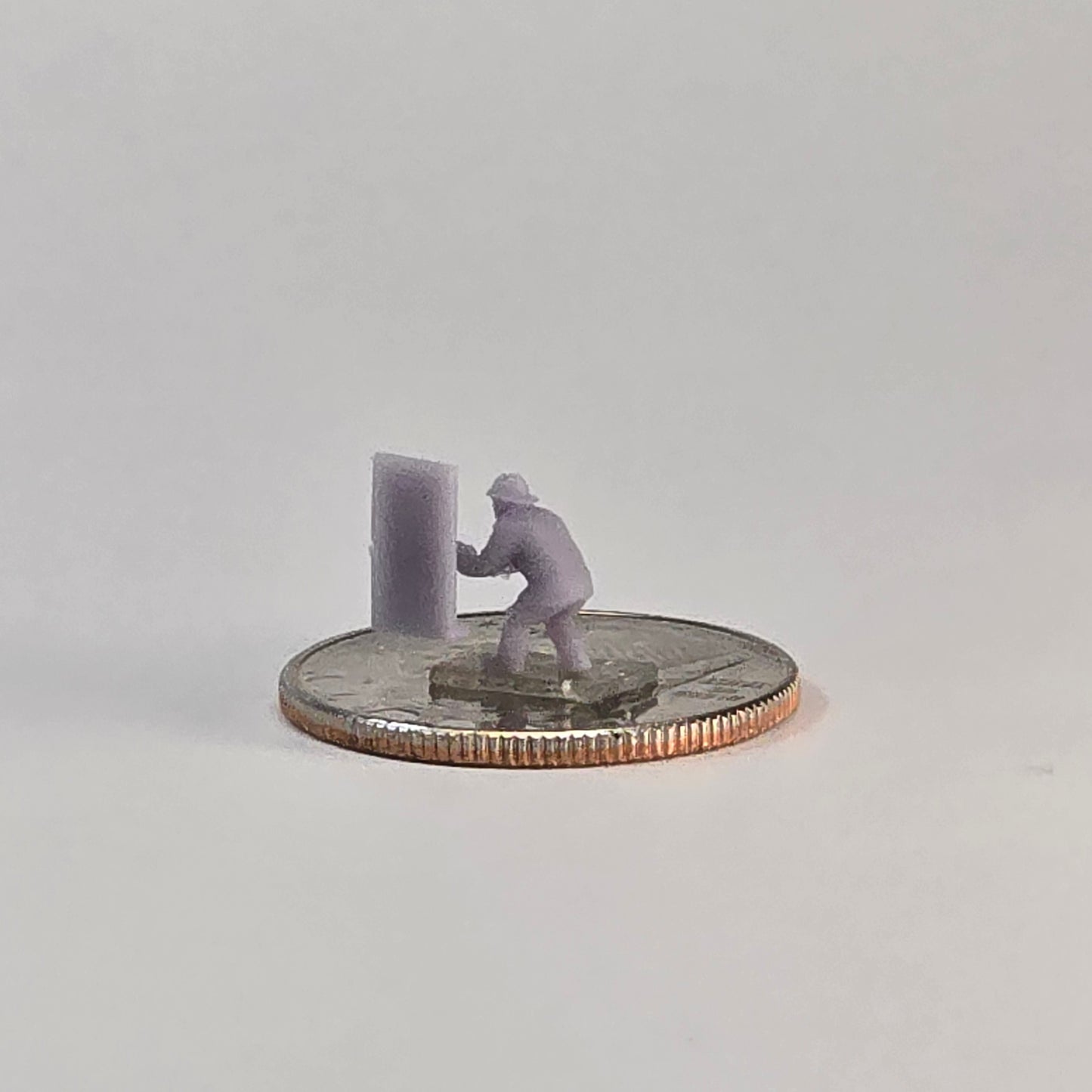 N Scale Fireman at Pump Panel – 12mm Equipment Operation Scene Figure