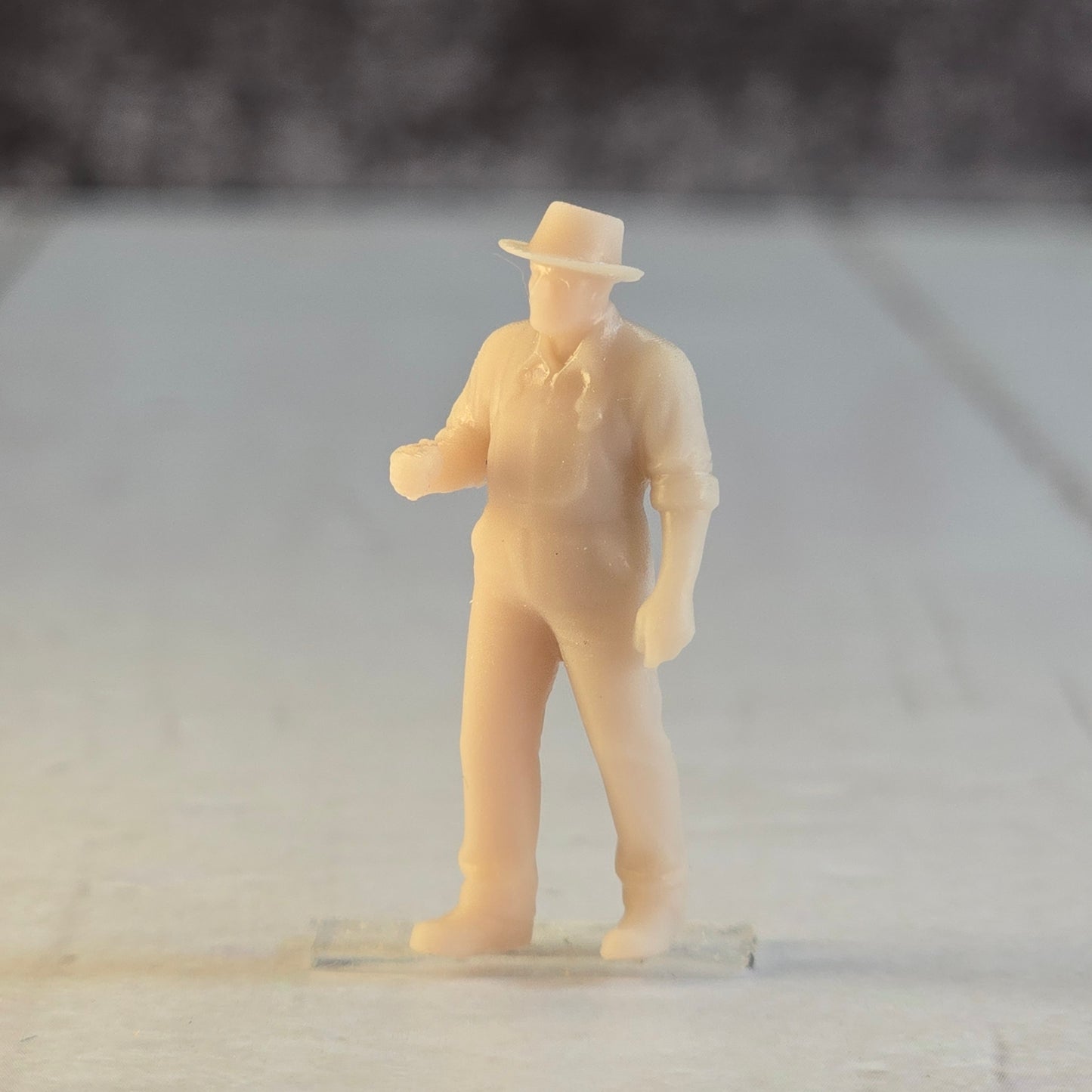 28mm scale Resin Printed "Pa Whitman" – Standing Farmhand or Foreman – Diorama, doll houses, scale modelers, camera props, scene building