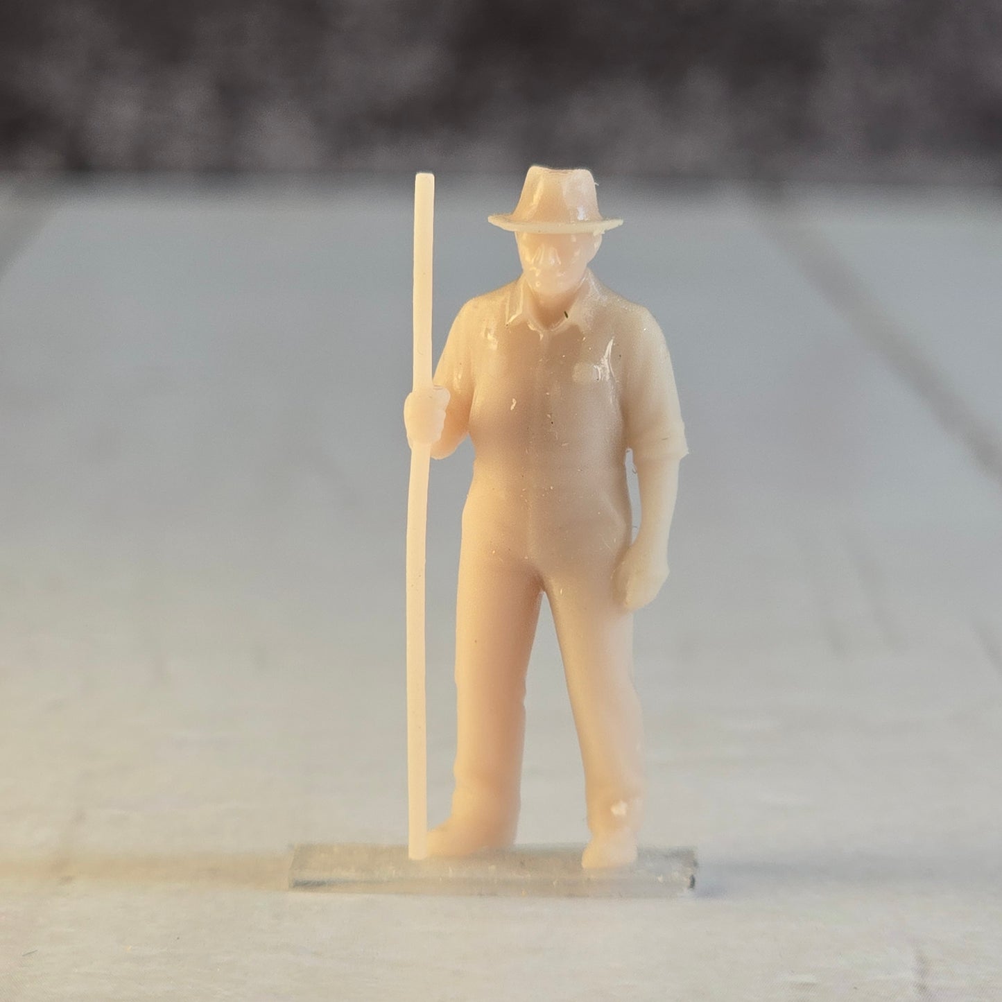 28mm scale Resin Printed "Wayfarer Eli" – Traveler with Walking Stick – Diorama, doll houses, scale modelers, camera props, scene building