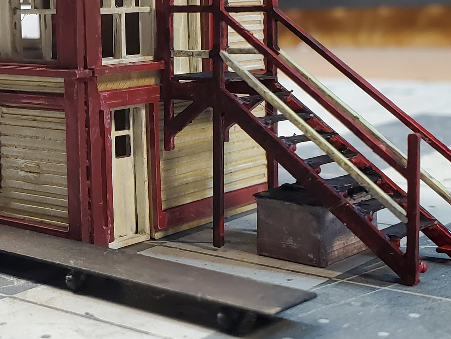 N scale English signal box tower 3D printed plastic model with instructions Unpainted building kit, for dioramas, dollhouses, model trains.