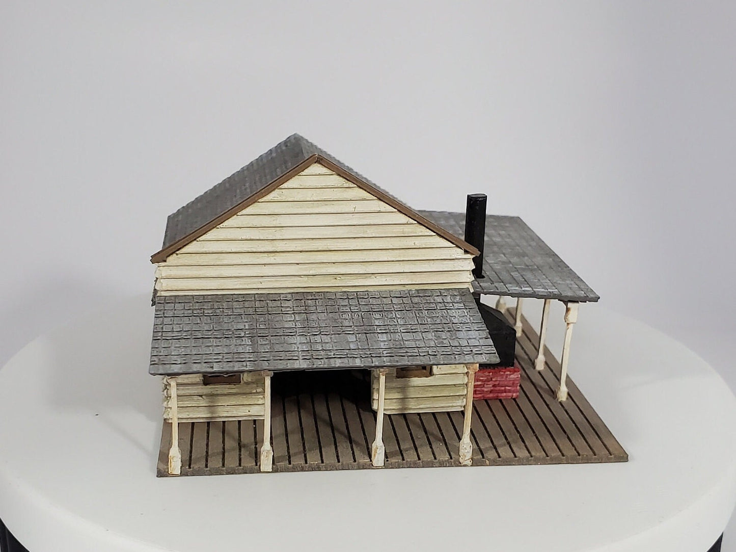 N scale 3D printed Pioneer building Kit - BLACKSMITHY - UN painted with instructions. Great for Dioramas, Terrain miniatures, Model trains.
