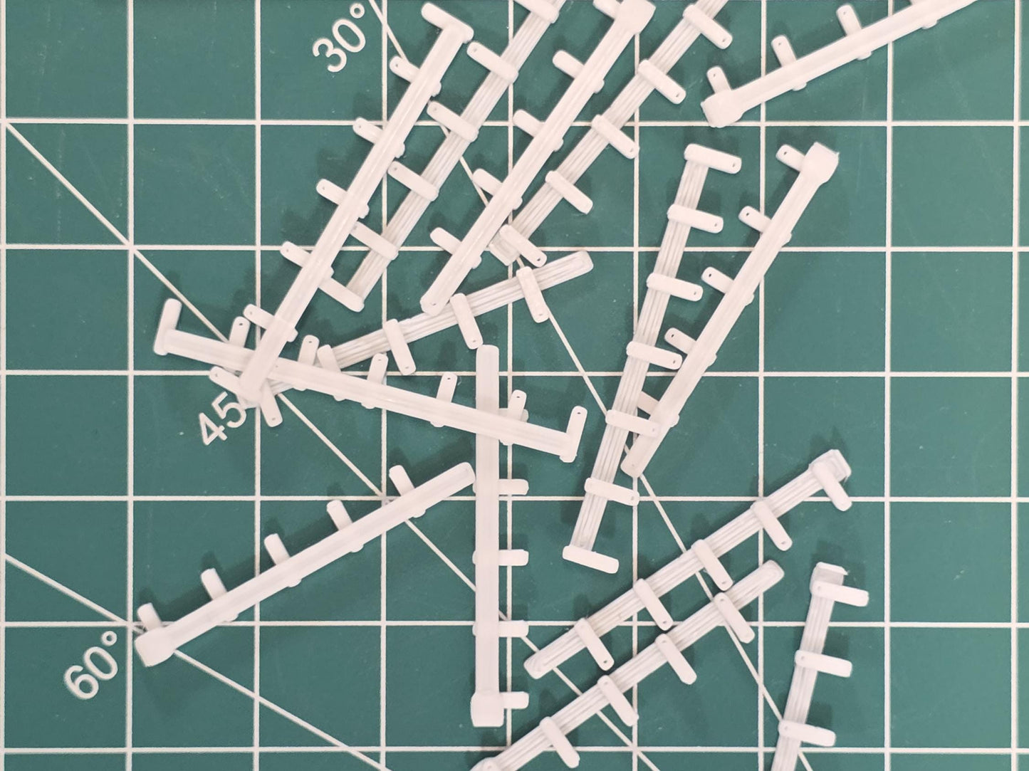 N scale guard rail set 3D printed for Pioneer Barnyard styles, Dioramas Model trains Dollhouse Miniatures War Craft UNPAINTED set of 5