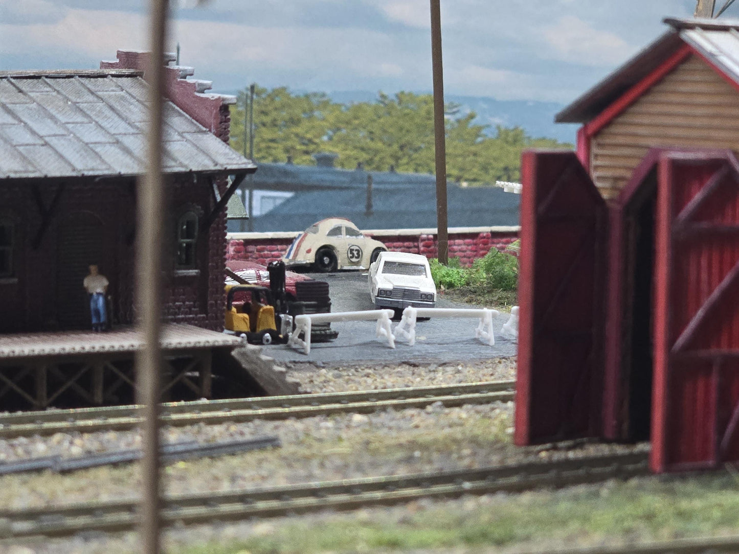 N Scale Wood Barrier Set (20 Pieces) 3D Printed for Pioneer Barnyards, Dioramas, Model Trains, Dollhouses & Wargaming Unpainted