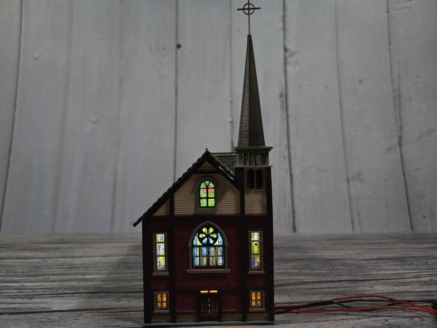 N scale 3D printed detailed Church with realistic stained glass windows,a building kit for dioramas, dollhouses, model trains and desktop