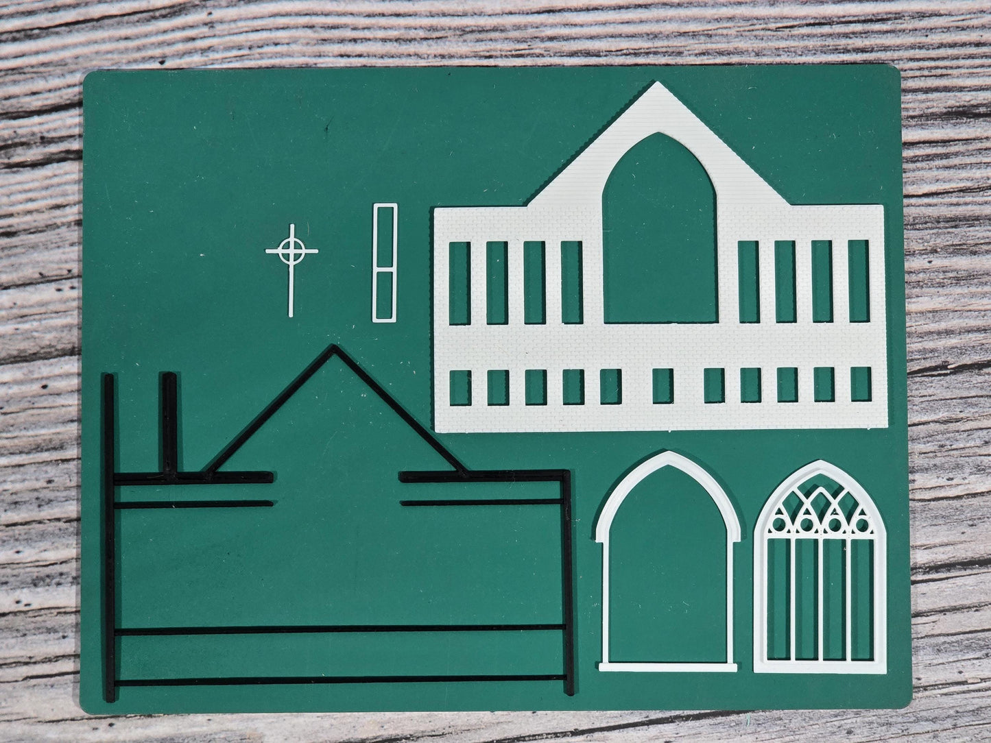 N scale 3D printed detailed Church with realistic stained glass windows,a building kit for dioramas, dollhouses, model trains and desktop