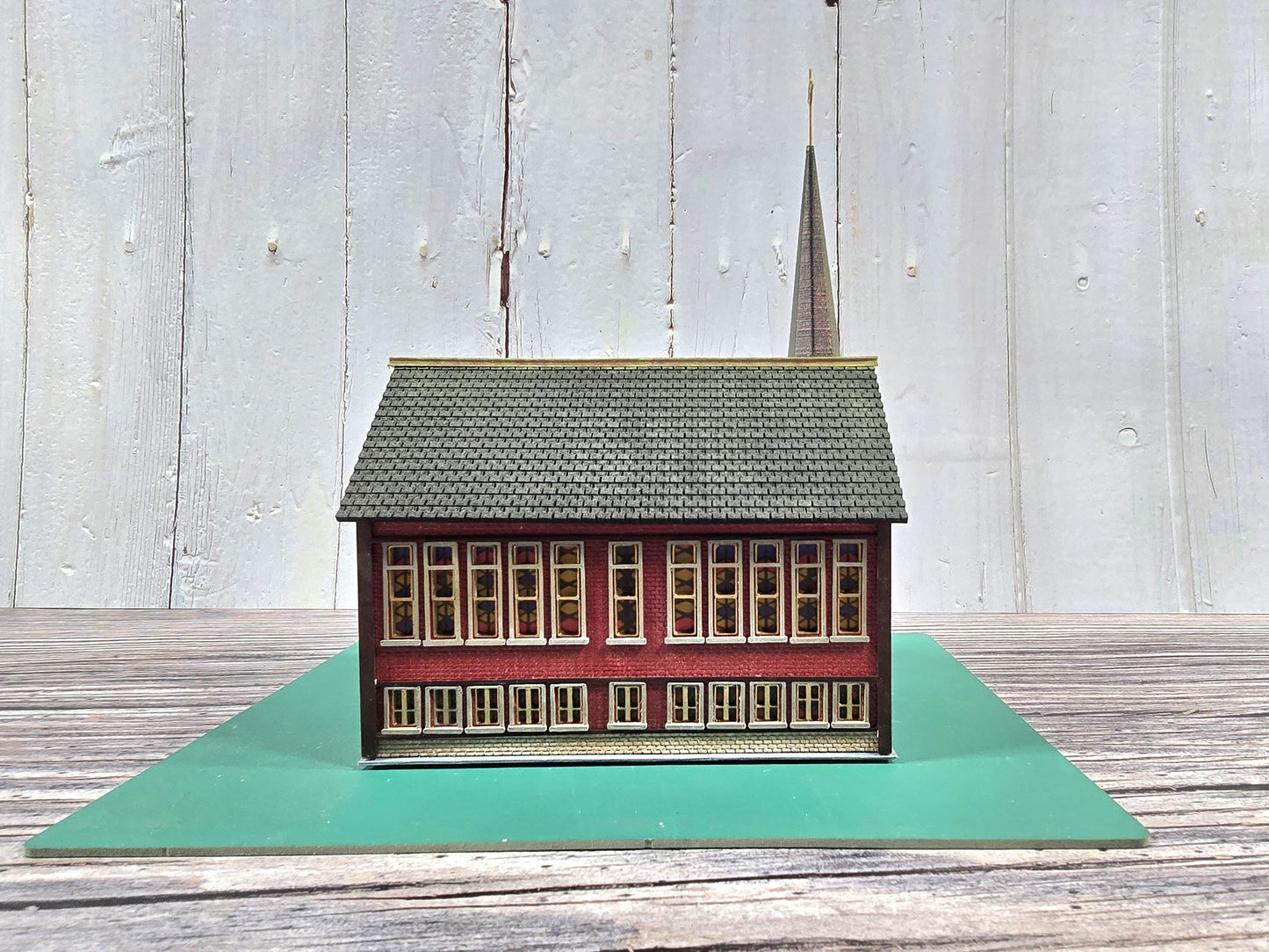 N scale 3D printed detailed Church with realistic stained glass windows,a building kit for dioramas, dollhouses, model trains and desktop
