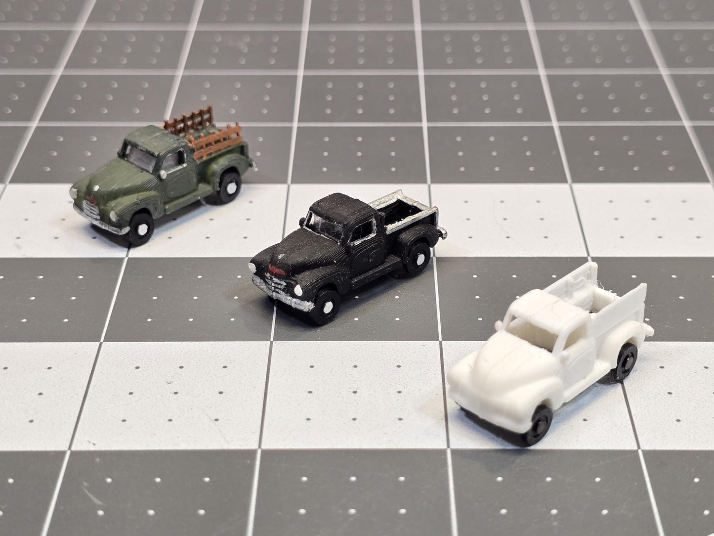N scale 2 Ready-to-go Handcrafted 3D-Printed Apache Truck Kit - Customizable Model Railroad Accessory, Dioramas, Miniatures, Collectors
