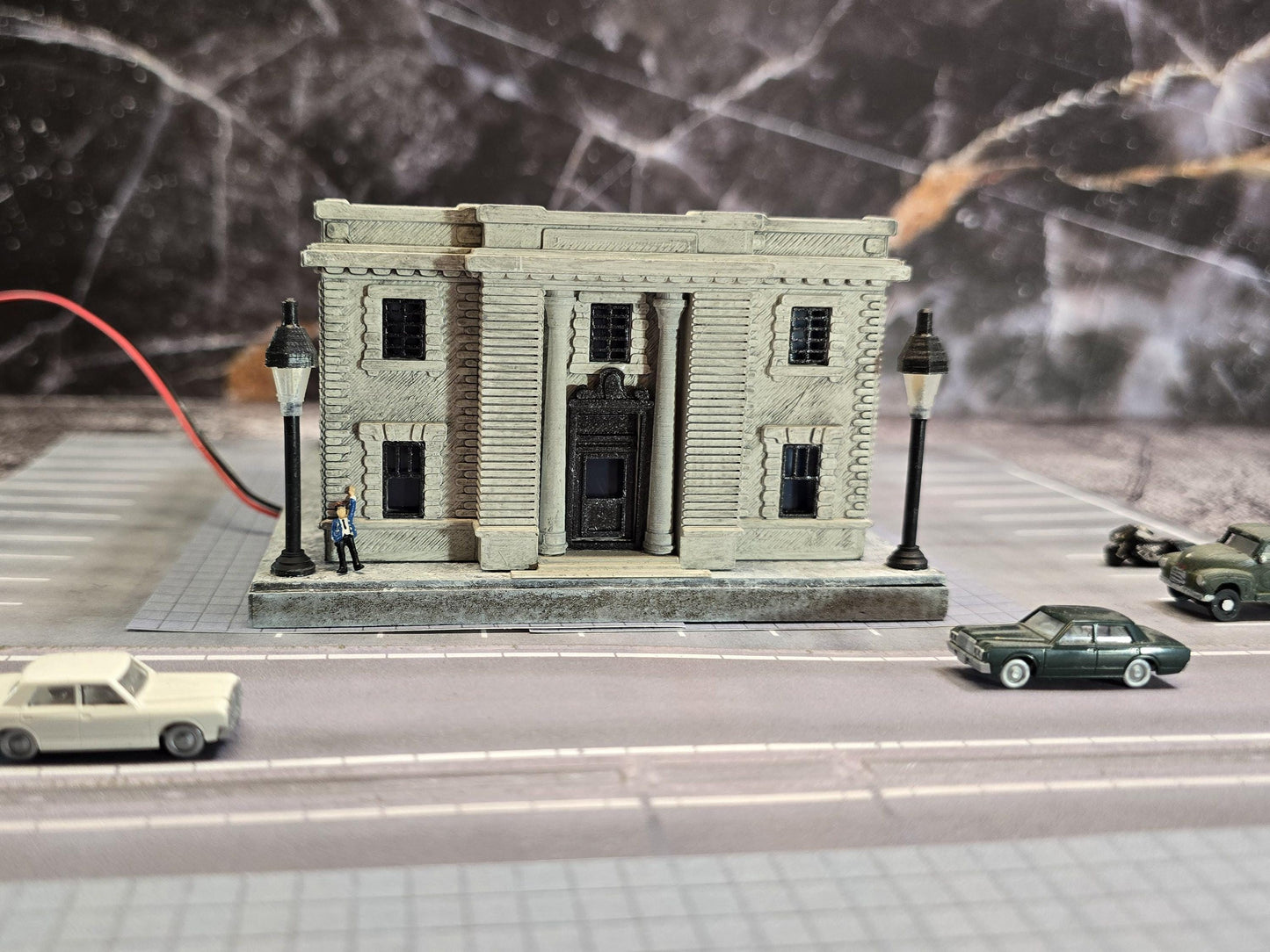 N Scale historic Meriden post office kit detailed RR model for dioramas, layouts, or desktop display. No lights included.