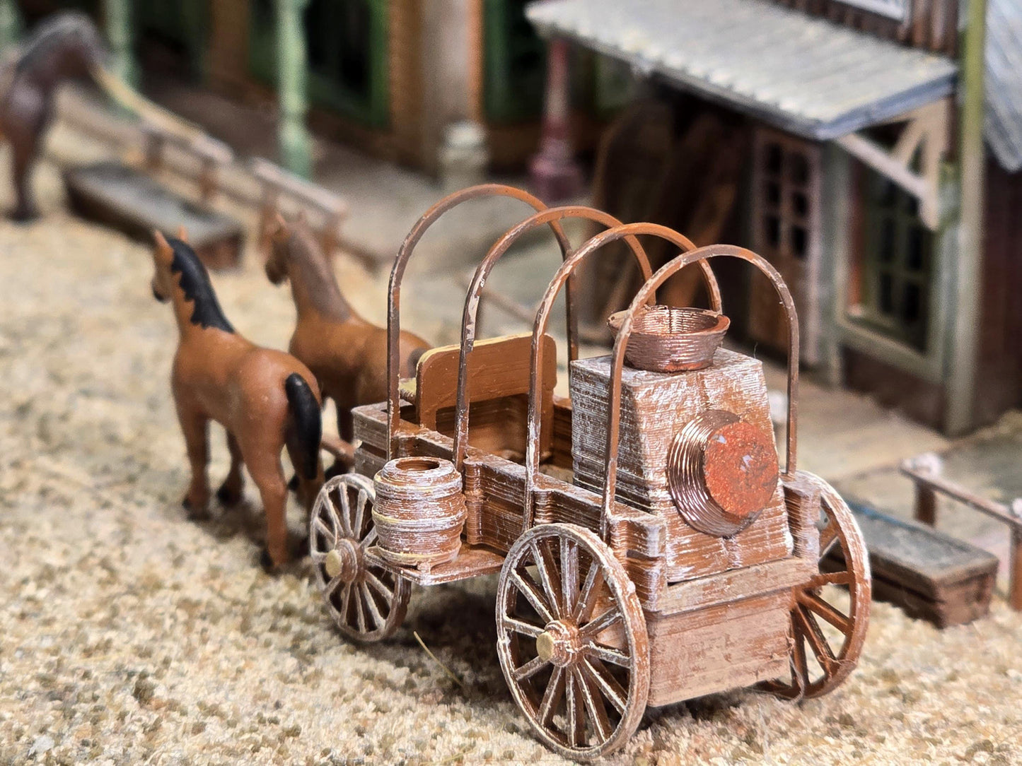 N scale Western Chuck wagon with tools and horses - kit model Old western Pioneer - UN PAINTED - Dioramas- Terrain - Model -Doll house