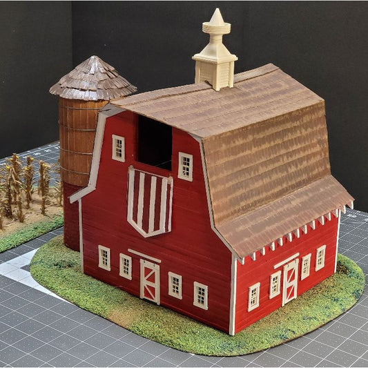 O Scale Red Barn with Real Wood, Silo, and Cornfield – Ready-Built Farm Scene for Model Train Layouts