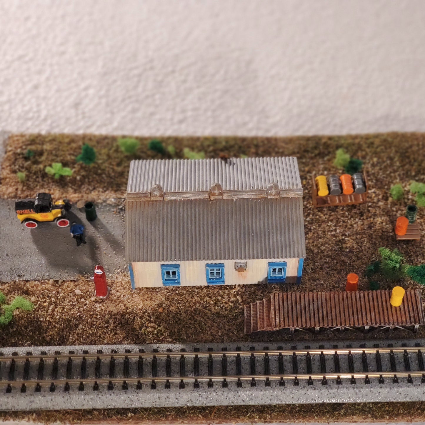 N Scale Unpainted Metal Building Kit – Wide Structure for Dioramas, Terrain & Layouts