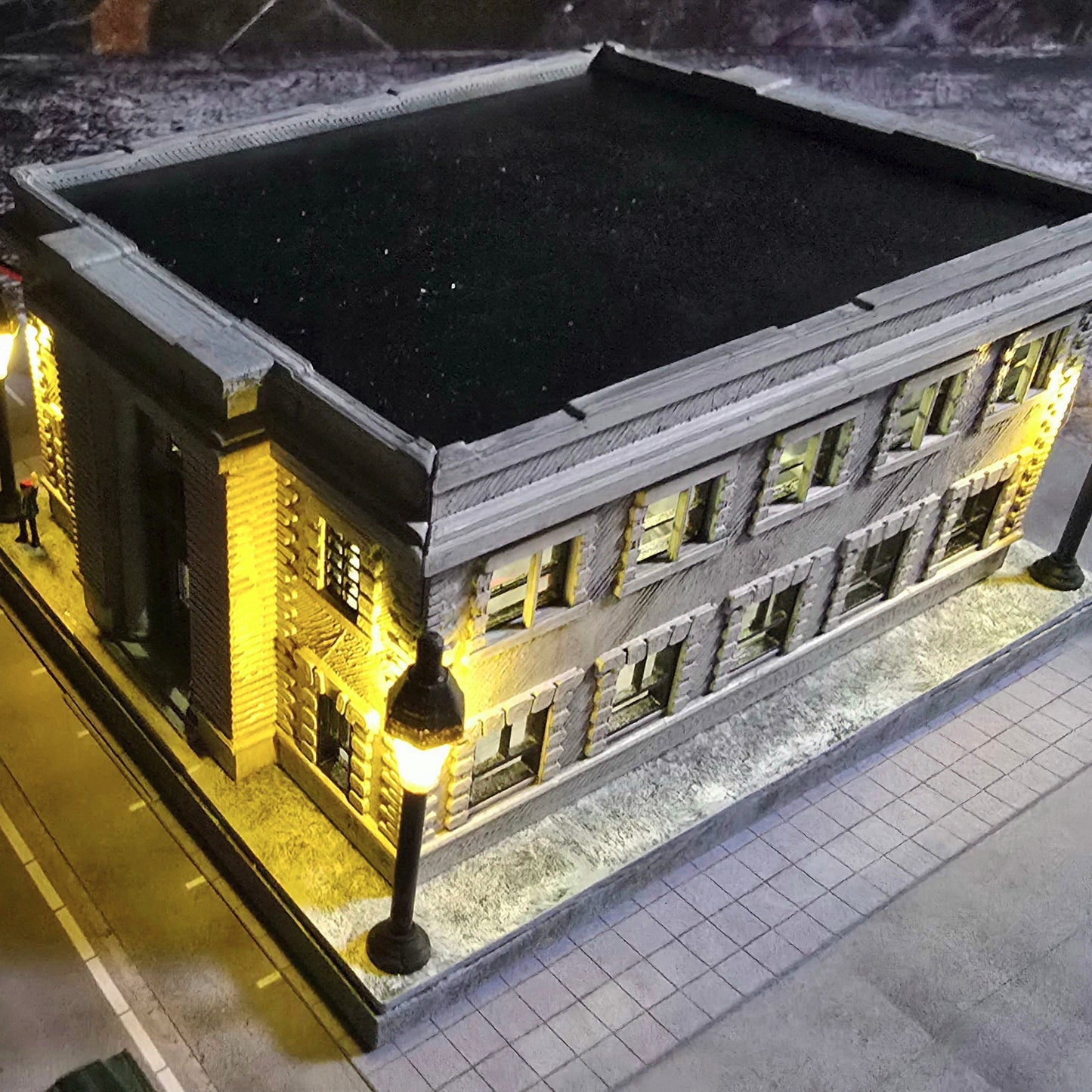 N Scale Historic Meriden Post Office (1909) – Ready-Built Beaux-Arts Miniature for Model Railroad Layouts & Dioramas