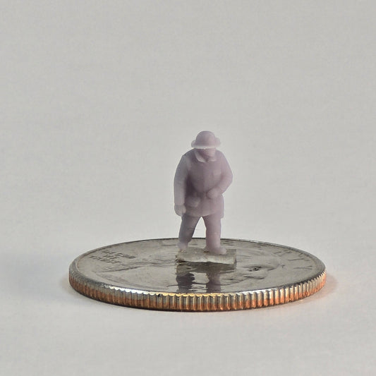 N Scale Fireman – 12mm Historical Miniature People Figure
