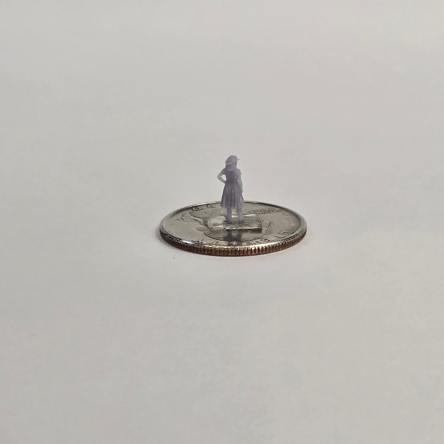 12mm N scale Cowgirl in Boots – People Figure for Western Dioramas