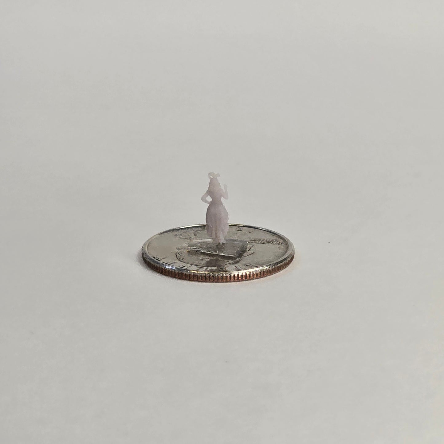 12mm N scale Dancer – People Figure with Poised Arm