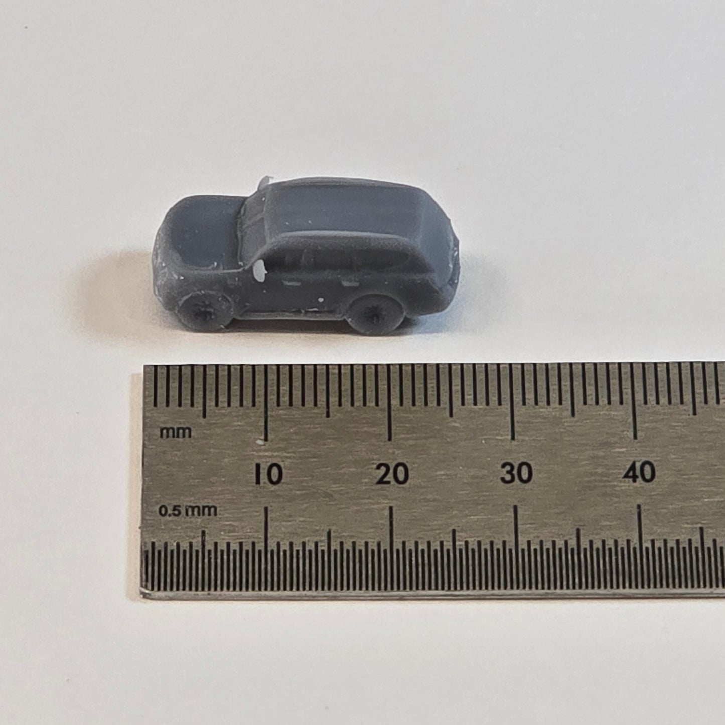 Sculptural Grey – 2023 Nissan Armada SUV | 10mm Scale Car