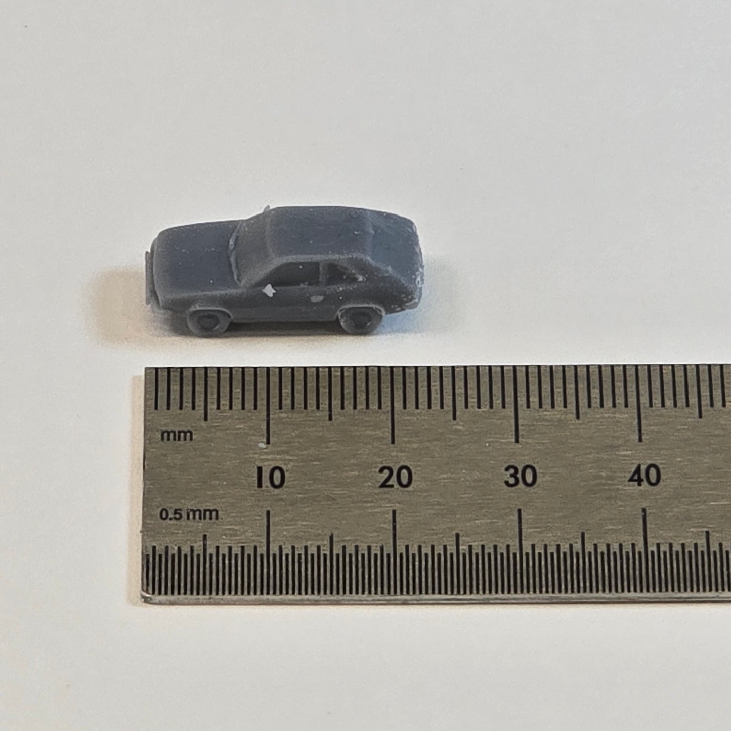 Sculptural Grey – 1970s Ford Pinto Hatchback | 10mm Scale Car