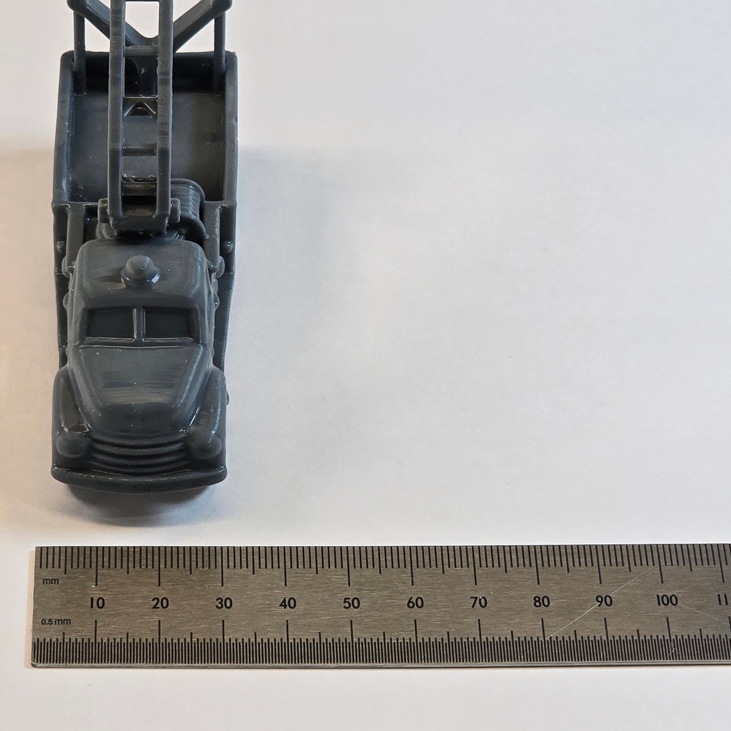 Singular: 1950s Ladder Truck (Unpainted Resin Model)