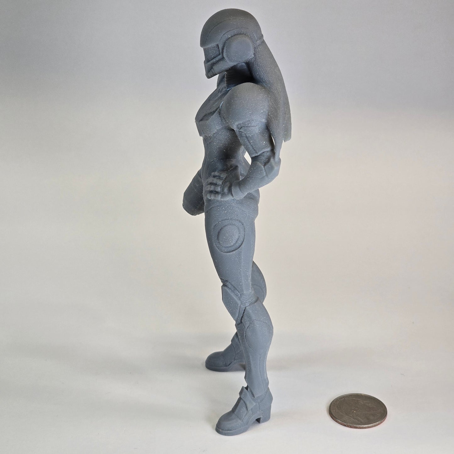 Sculptural Grey – Sci-Fi Armored Hunter (Samus-Inspired Prototype Figure)