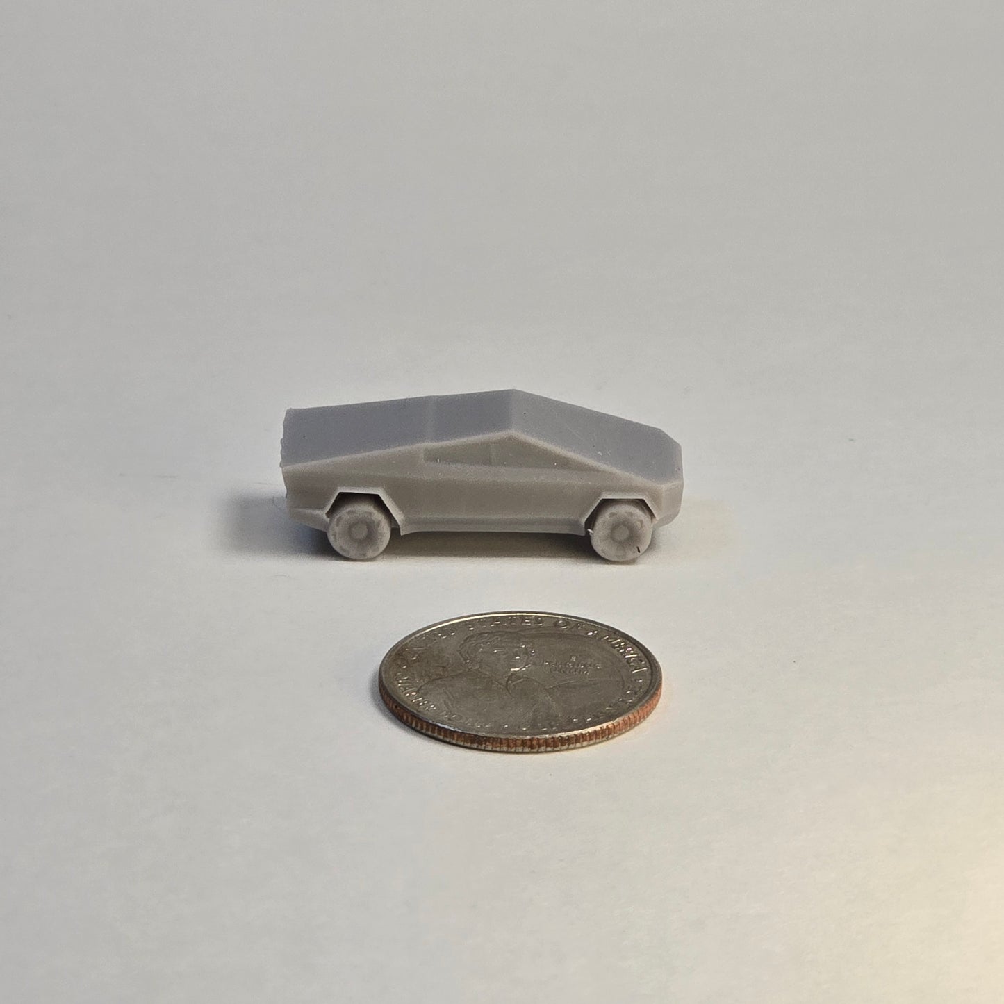 N Scale Cybertruck Car – Sculptural Grey Modern Electric Pickup