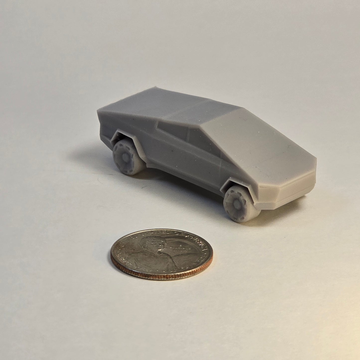 HO Scale Cybertruck Car – Sculptural Grey Modern Electric Pickup