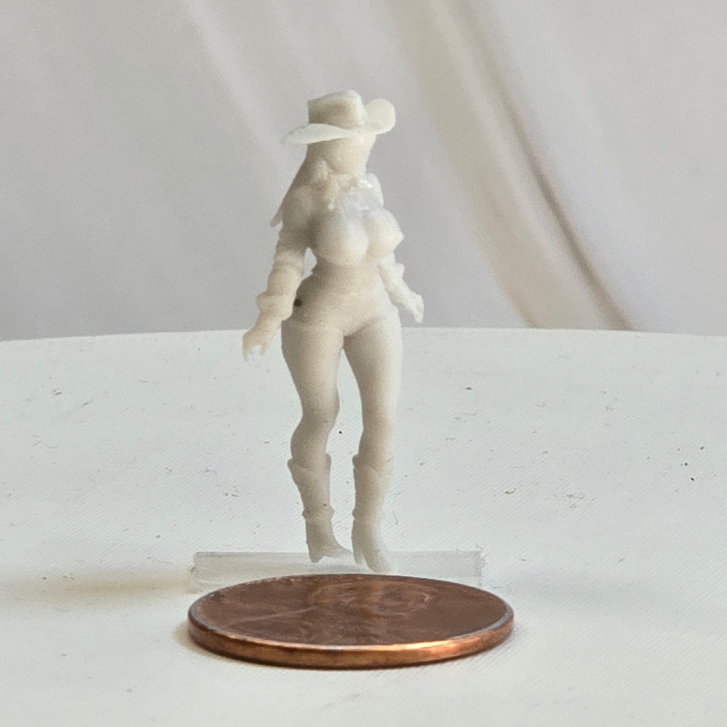 Large Cowgirl Figure – Modern Western Character (28mm / HO Scale)