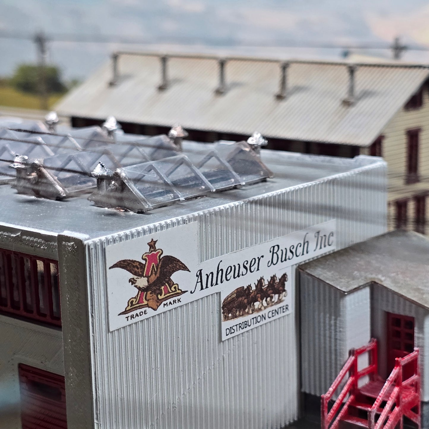 N Scale Anheuser-Busch Distribution Center Kit