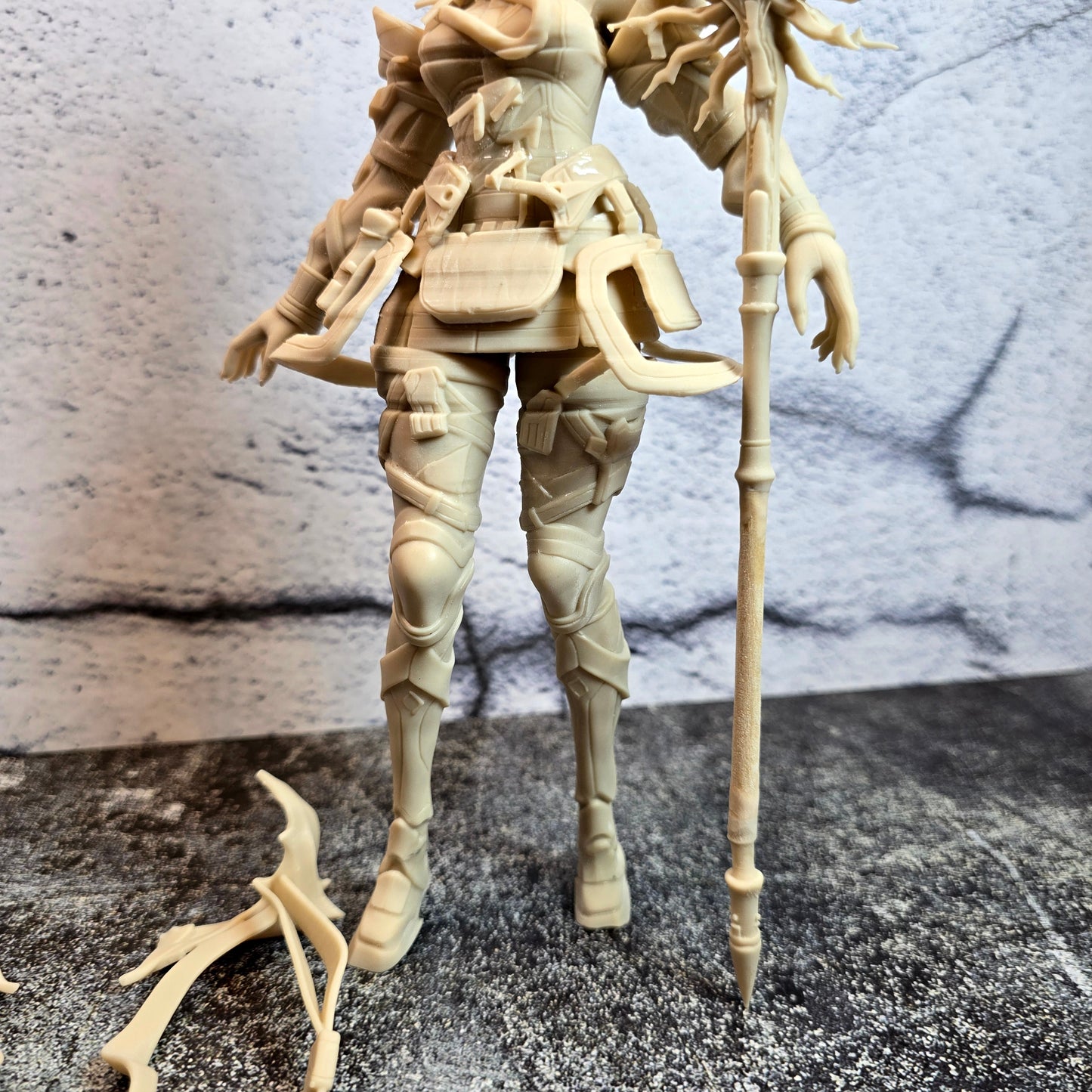 10” Anime Warrior Garage Kit – Unpainted Resin Figure with Alternate Blade Props