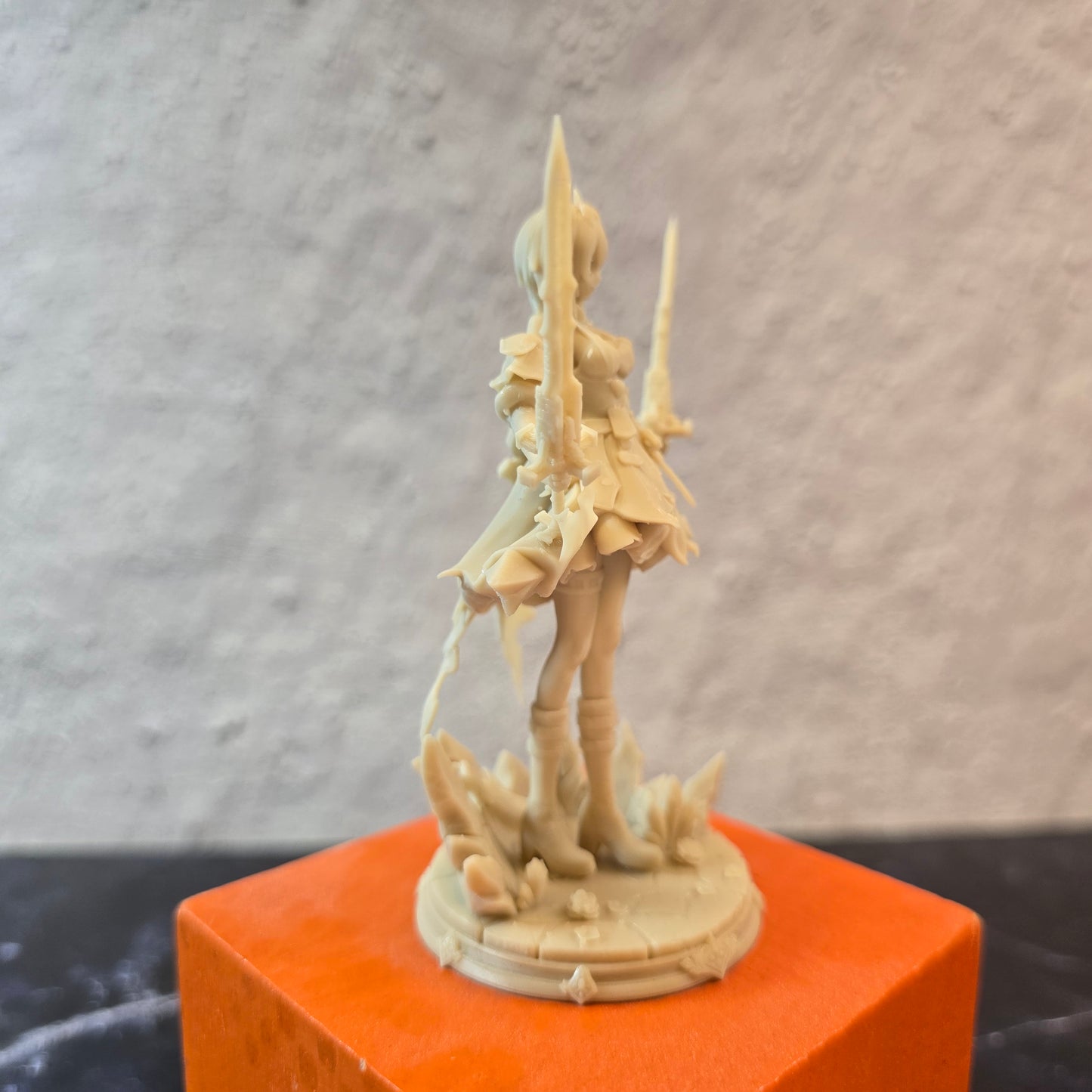 Laevantain – Twinblade Ember Knight – Desk Mate Collectible – Made-to-Order 90mm Resin Figure