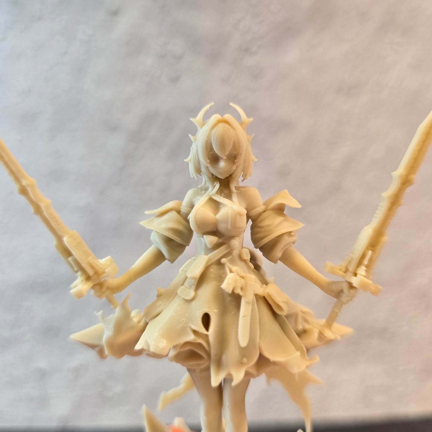 Laevantain – Twinblade Ember Knight – Desk Mate Collectible – Made-to-Order 90mm Resin Figure