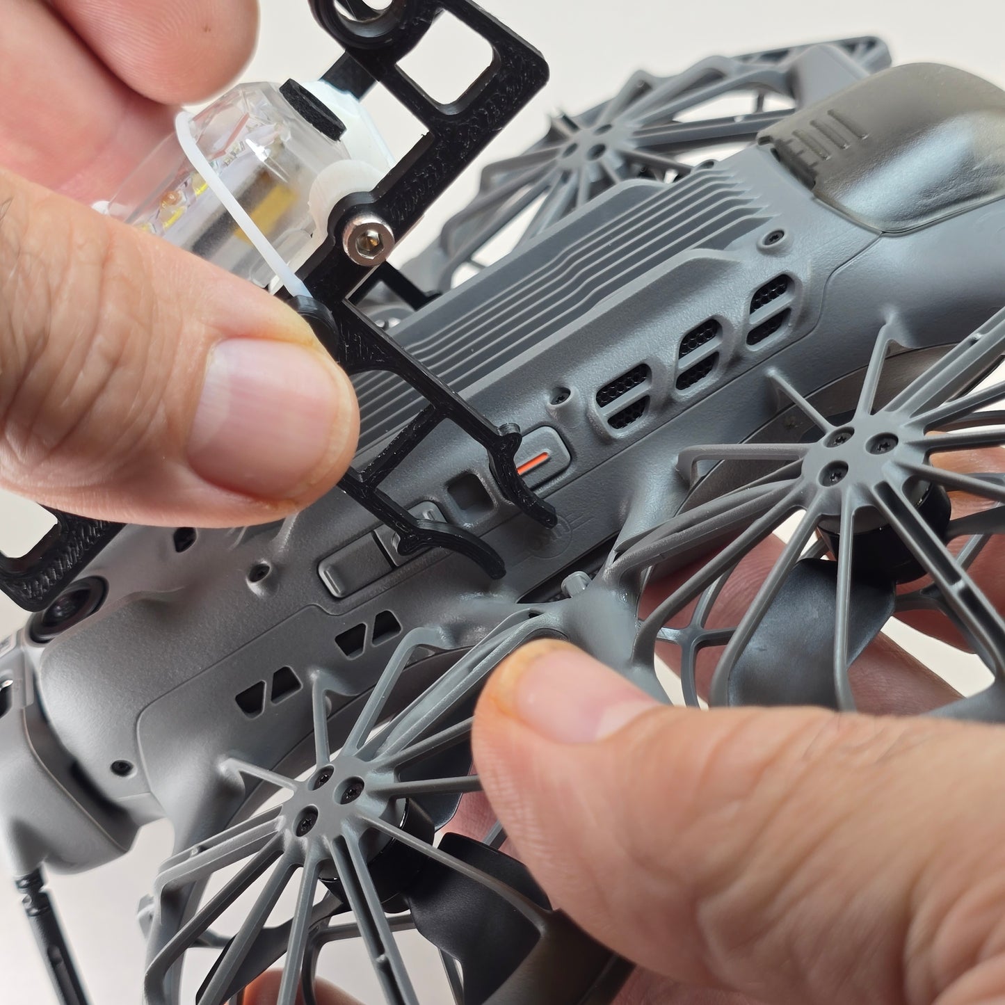 DJI Neo 2 Snap-On Night Flight Landing Gear & Strobe Mount – Ultra Lightweight 15gDJI Neo 2 Snap-On Night Flight Landing Gear & Strobe Mount – Ultra Lightweight 15g