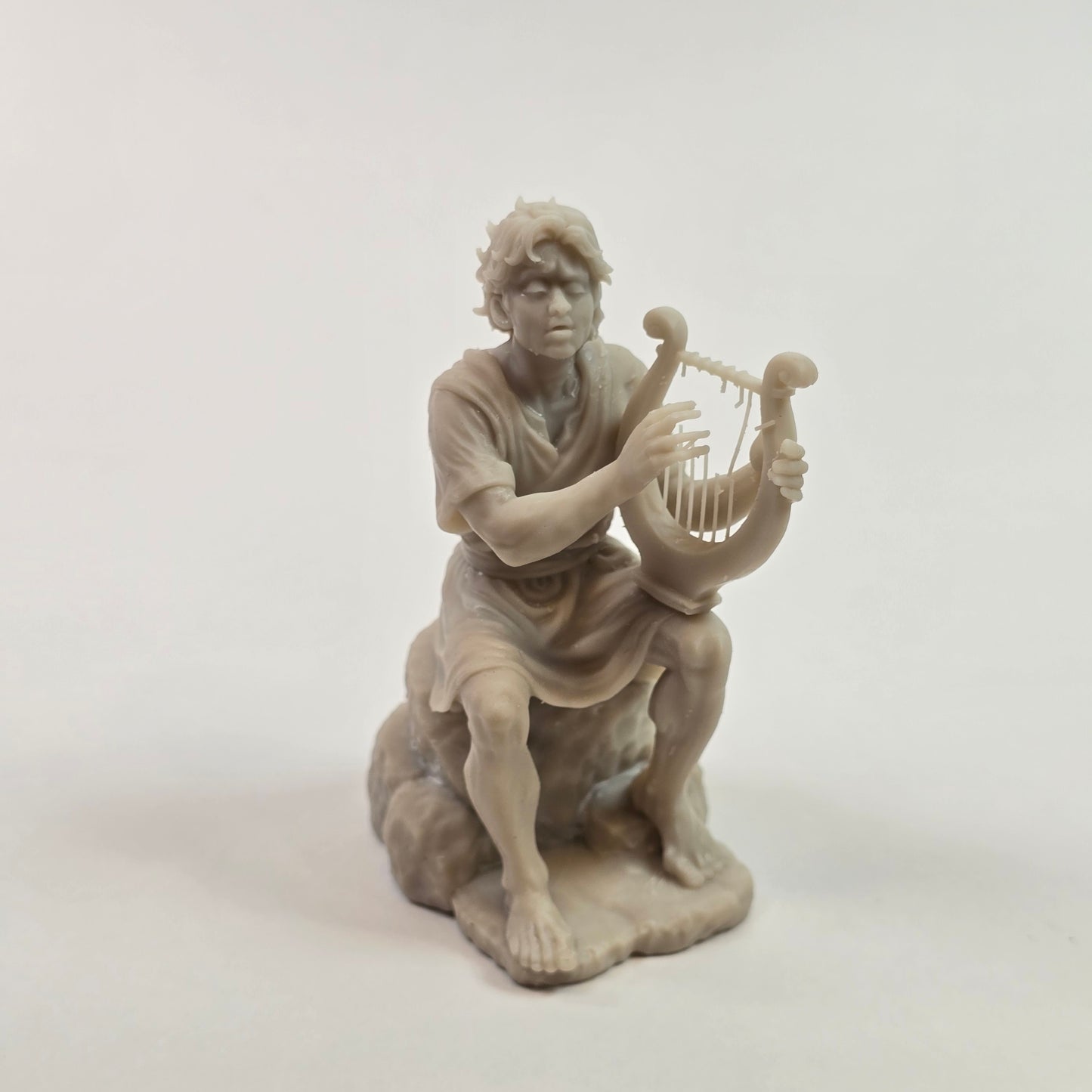 Seated David with Harp – 70 mm Tall Resin Miniature