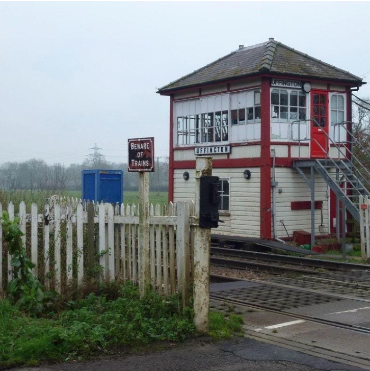 N Scale English Signal Box Tower Kit – 3D Printed Diorama Building | Uffington-Inspired Unpainted Model