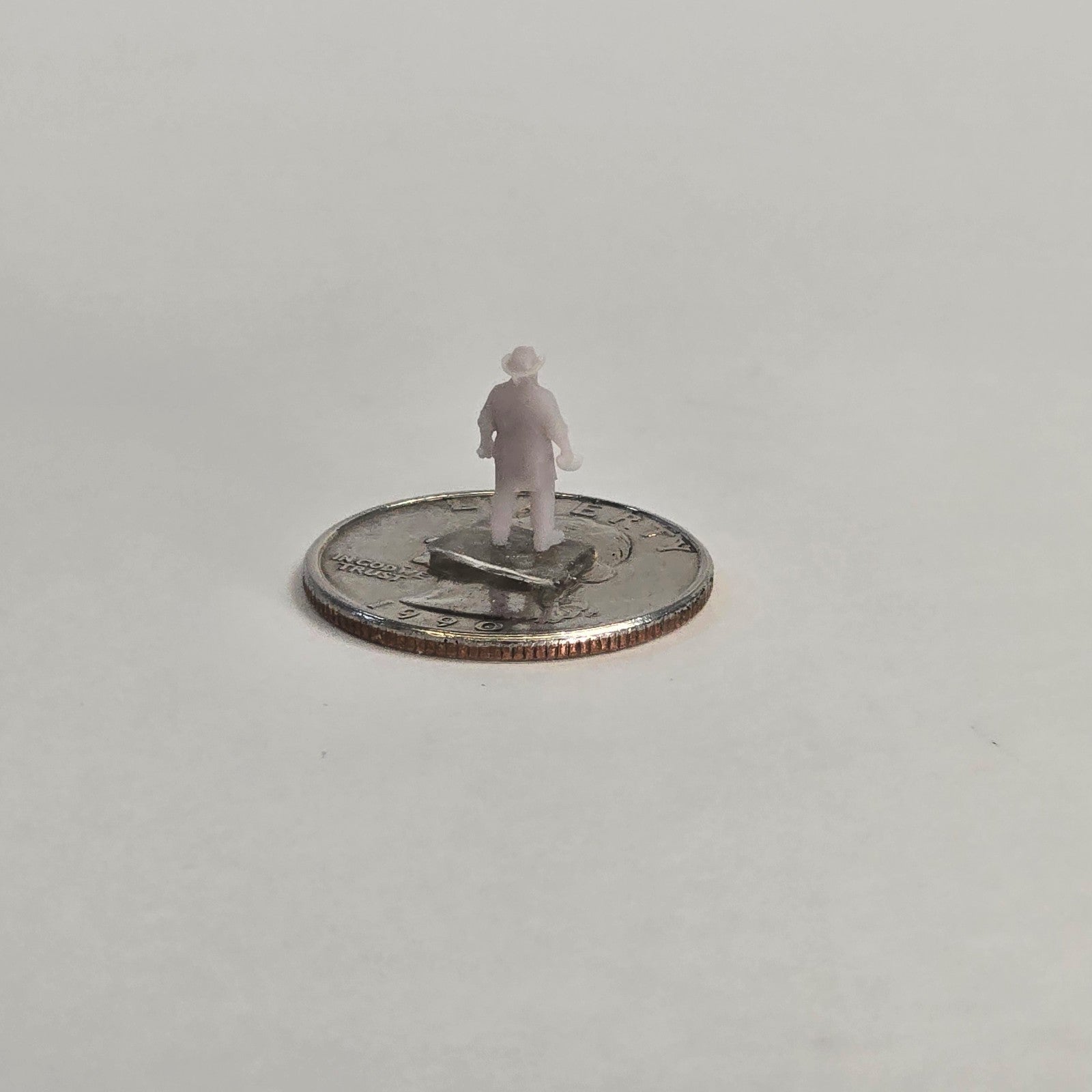 N Scale 12mm Chuckwagon Cook “Cookie” – Unpainted Resin Western Figure