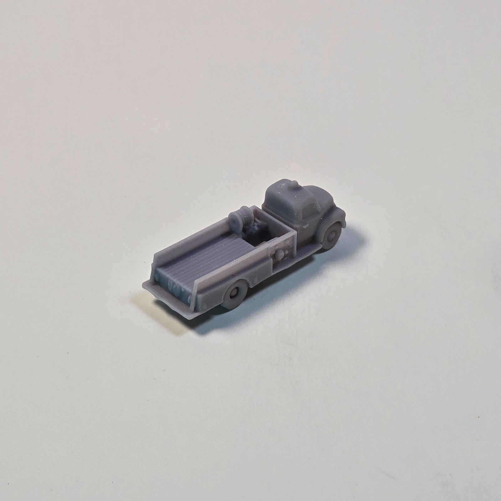 N Scale Vintage Fire Truck with Hose Reel – Resin Miniature for Model Scenes