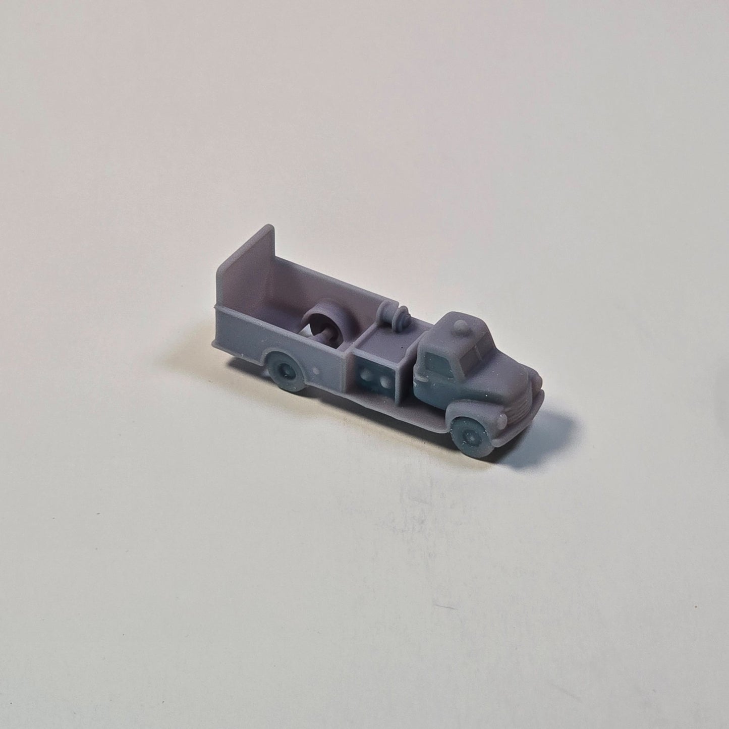 N Scale Vintage Fire Pumper Truck – Resin Miniature Model for Dioramas & Trains
