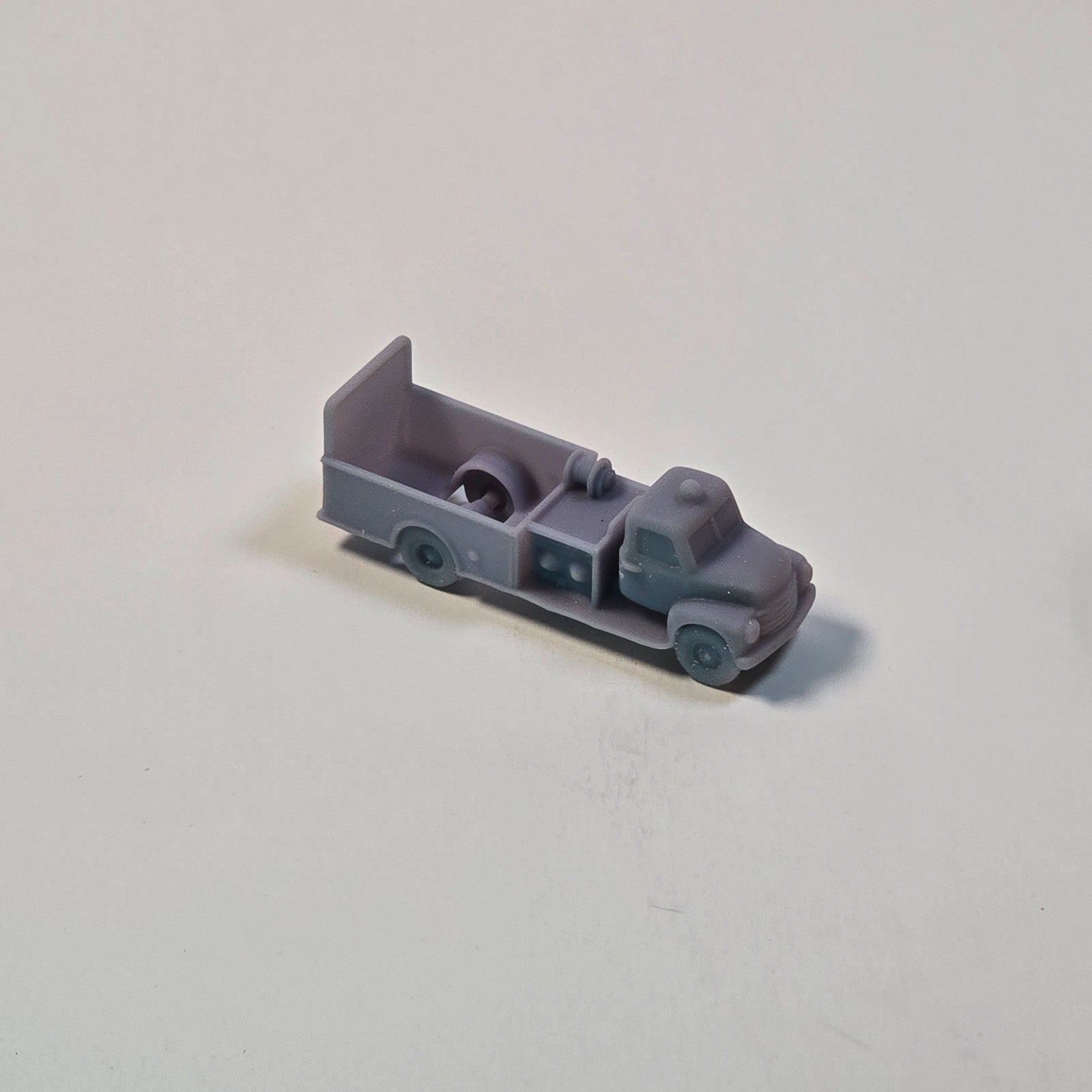 N Scale Vintage Fire Pumper Truck – Resin Miniature Model for Dioramas & Trains