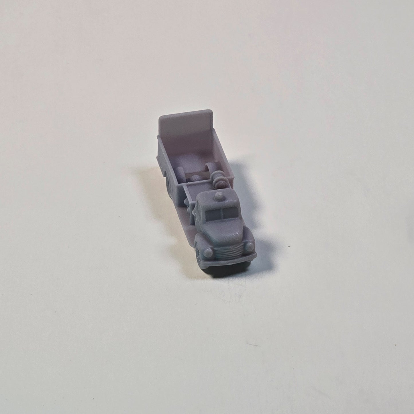 N Scale Vintage Fire Pumper Truck – Resin Miniature Model for Dioramas & Trains