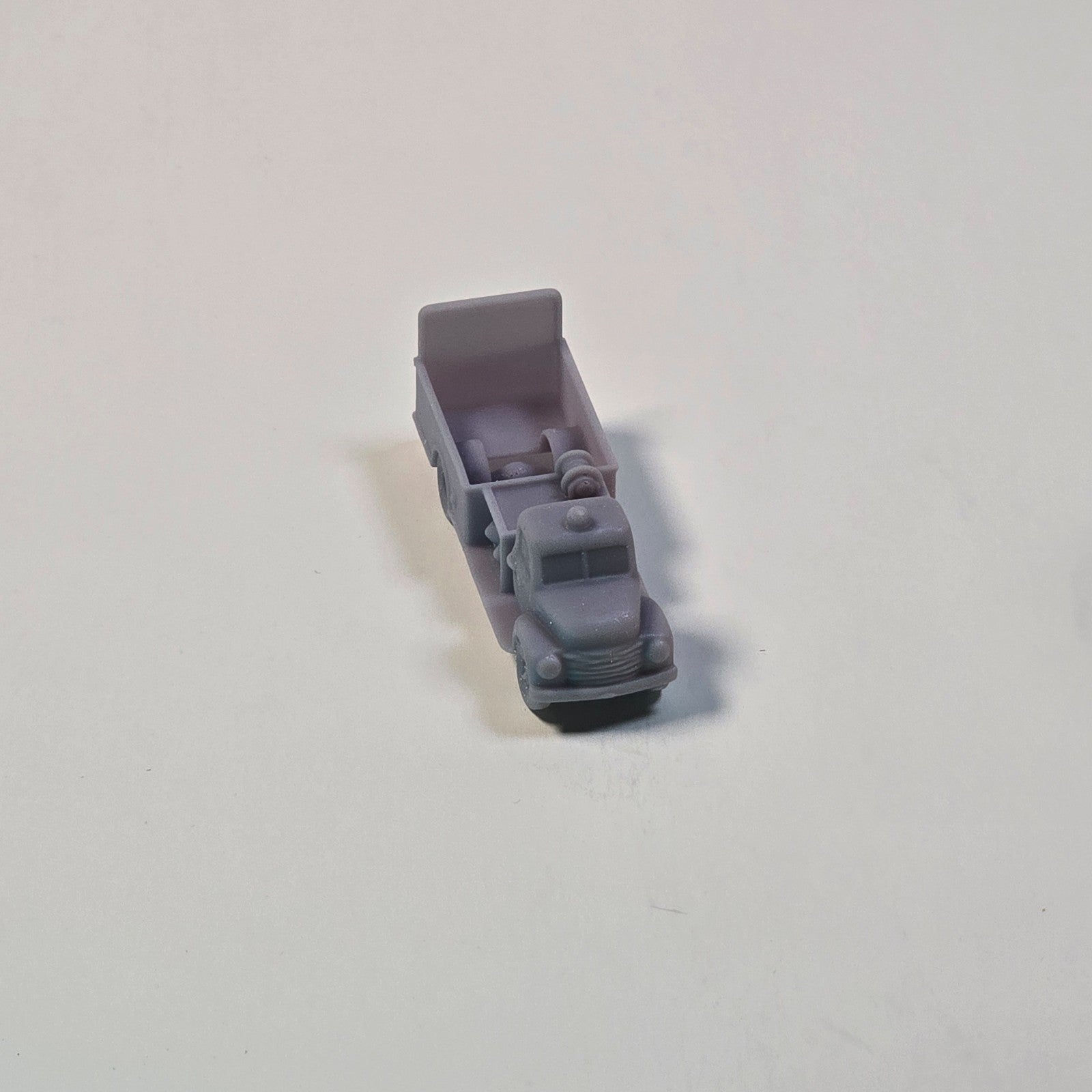 N Scale Vintage Fire Pumper Truck – Resin Miniature Model for Dioramas & Trains
