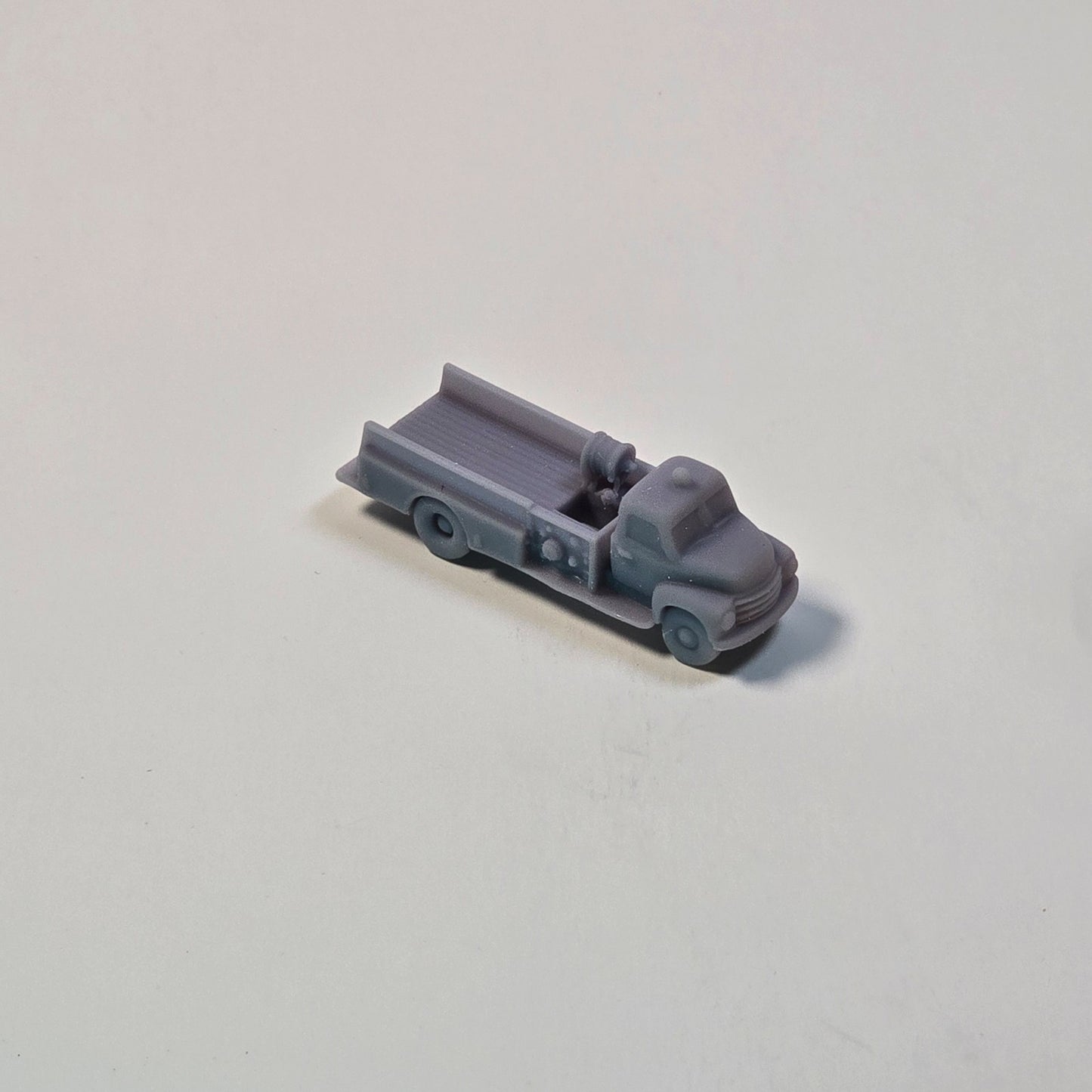 N Scale Vintage Fire Truck with Hose Reel – Resin Miniature for Model Scenes